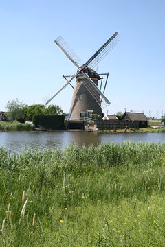 Windmills of Kinderdijk in Holland