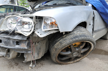 Car accident - a series of CRASHED CAR images.
