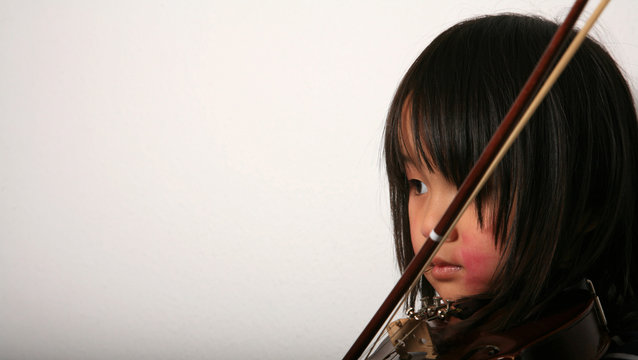 Violin child