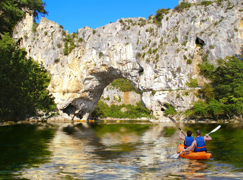 Cano&euml; en  Ard&egrave;che
