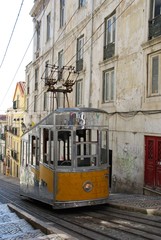 Naklejka na ściany i meble Bica elevator tram in Lisbon, Portugal