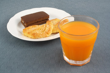 Succo di Frutta & Merendine