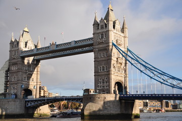 Obraz na płótnie Canvas Tower Bridge