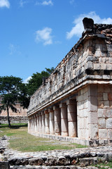 colonnato maya a Uxmal, Messico