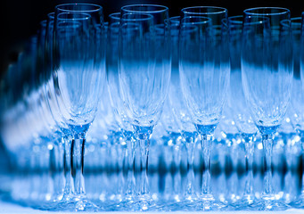 Obraz na płótnie Canvas Champagne glasses