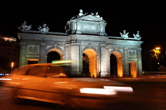 Madrid night scene at Puerta de Alaca