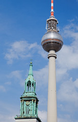 Berlin tv tower -  fernsehturm © Gary