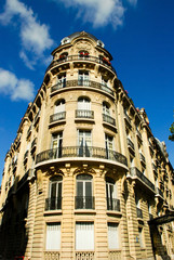 Fototapeta na wymiar beautiful house in Paris