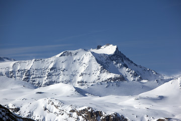 Fototapeta na wymiar Montagne des Alpes