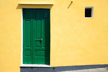 Fototapeta na wymiar Green Door
