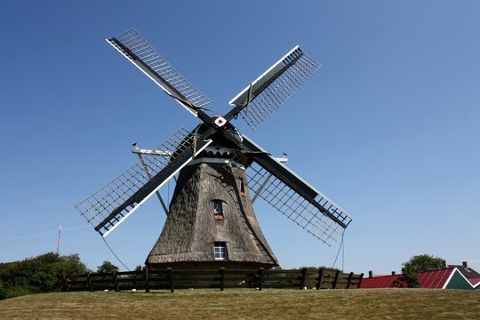 Windmühle an der Nordsee
