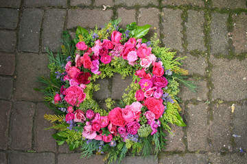 Blumenkranz rosa Rosen