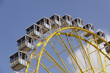 Riesenrad auf einem Volksfest
