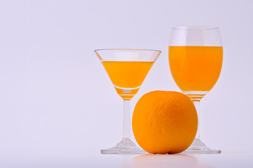 orange juice and orange