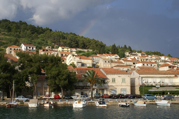 Fototapeta premium Regenbogen bei Vela Luka