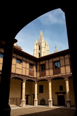Palacio episcopal en Leon, Castilla y Leon, Espa&ntilde;a