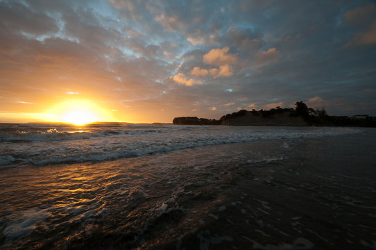 sunrise in orewa