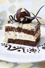 Appetizing cake
