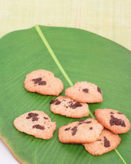 coockies maison présentés sur une feuille