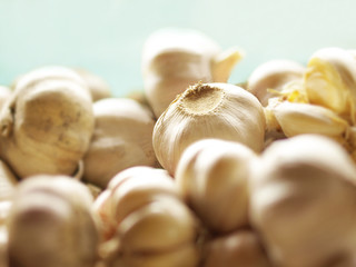 Fototapeta na wymiar heap of garlic