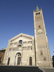 Fototapeta na wymiar Katedra w Parmie we Włoszech