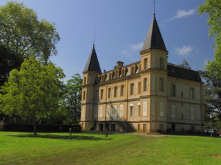 Fototapeta na wymiar Roquefort-sur-Garonne ; Haute-Garonne, Midi-Pyrénées
