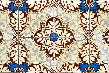 Portuguese glazed tiles 031