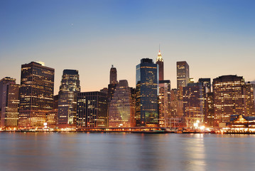 Fototapeta na wymiar Manhattan in New York City at dusk