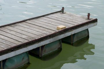 Naklejka premium wooden pier
