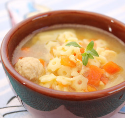 Nudelsuppe
