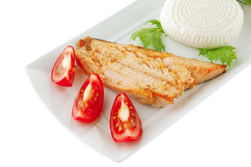 grilled salmon and tomatoes