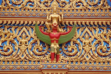 art on gable - Narai Song Suban, Wat Kwan Muang, Borabue