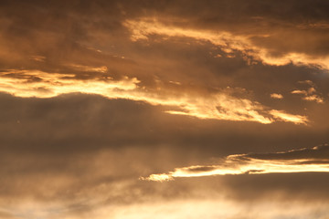 tramonto dopo il temporale