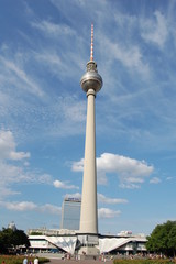 Naklejka premium Berlin Fernsehnturm
