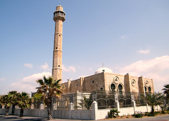 Fototapeta na wymiar Tel Awiw-Hasan bej Meczet 2010