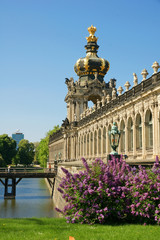 Zwinger 8
