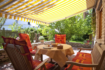 Frühstück auf der Terrasse