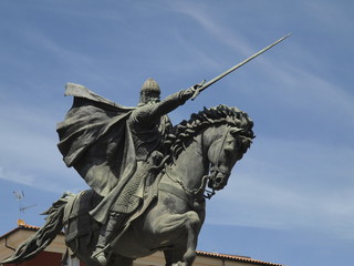 Fototapeta na wymiar Statua El Cid w Burgos