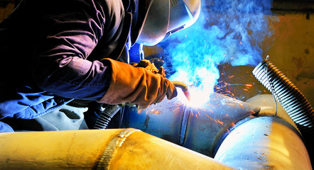 Fototapeta welding with mig-mag method obraz