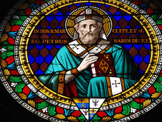 stained glass window in the Dumo of San Secondino - Chiusi