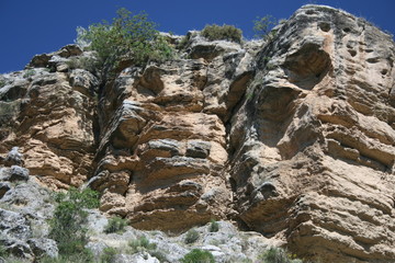 Estratos en los Tajos de Alhama