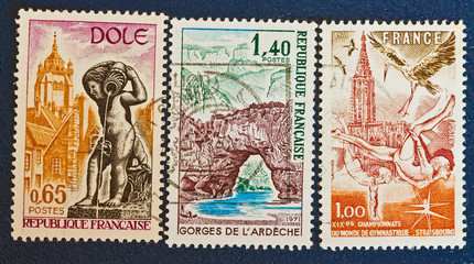 Trois timbres français