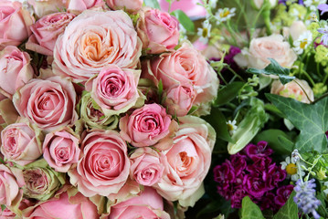 Hochzeitsstrauß - rosa Rosen