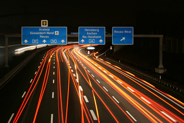 Autobahnkreuz Neuss - Nachts