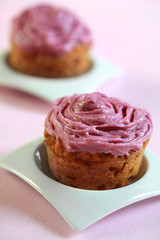 cupcake gateau avec glaçage de crème