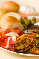 Grill,Geflügel und Bauchspeck