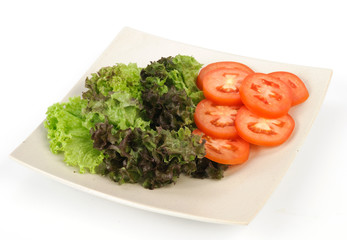 Contorno di insalata e pomodori