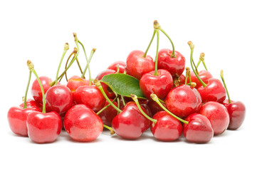 montón cerezas frescas