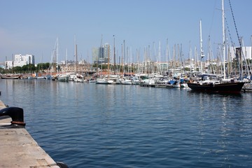 Fototapeta na wymiar marina de Barcelone