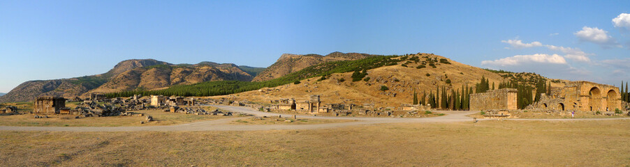 Fototapeta na wymiar Ruines antiques